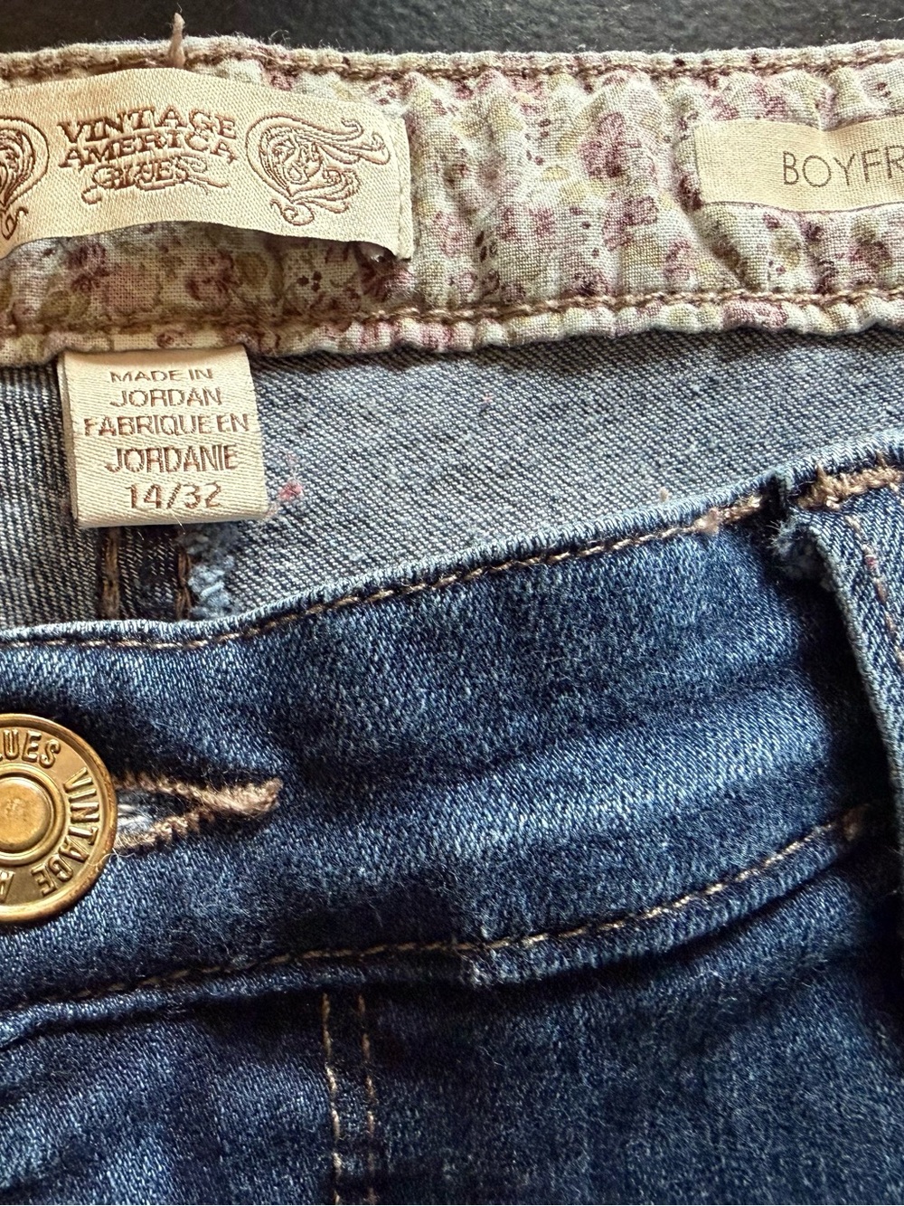 Vintage America Women’s Boyfriend Jean - Picture 5 of 6